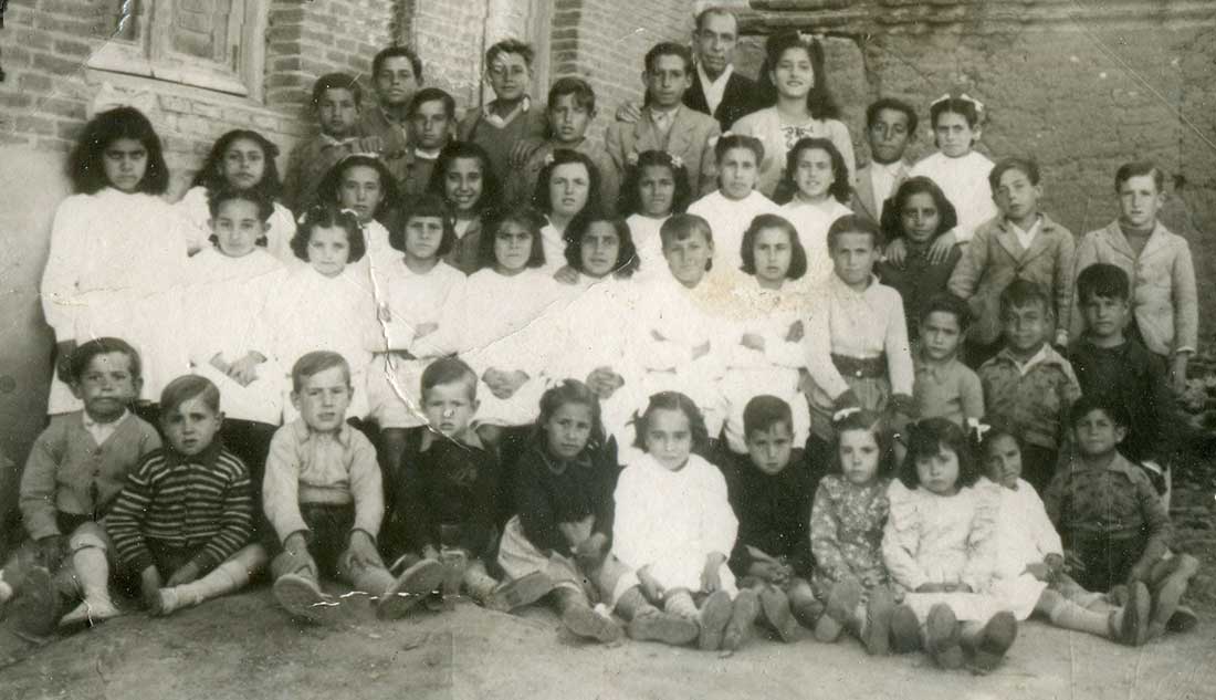 El colegio con el maestro Don Manuel